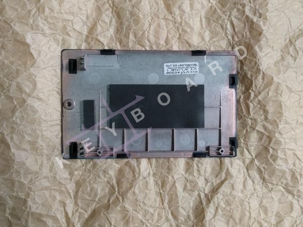 Кришкі відсіків Fujitsu Lifebook E756